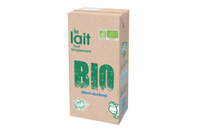 Lait demi-écrémé UHT BIO