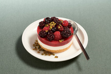 Blanc-manger aux fruits rouges