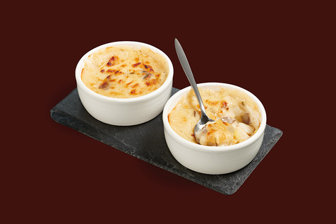 Cassolette aux noix de Saint-Jacques, sauce Riesling