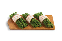 Fagot d'asperges lardé Fagot d'asperges lardé